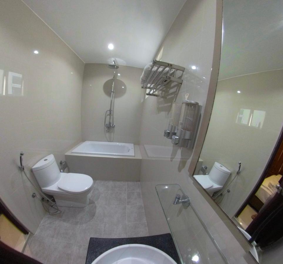 Contento Retreat Hulhumale Esterno foto