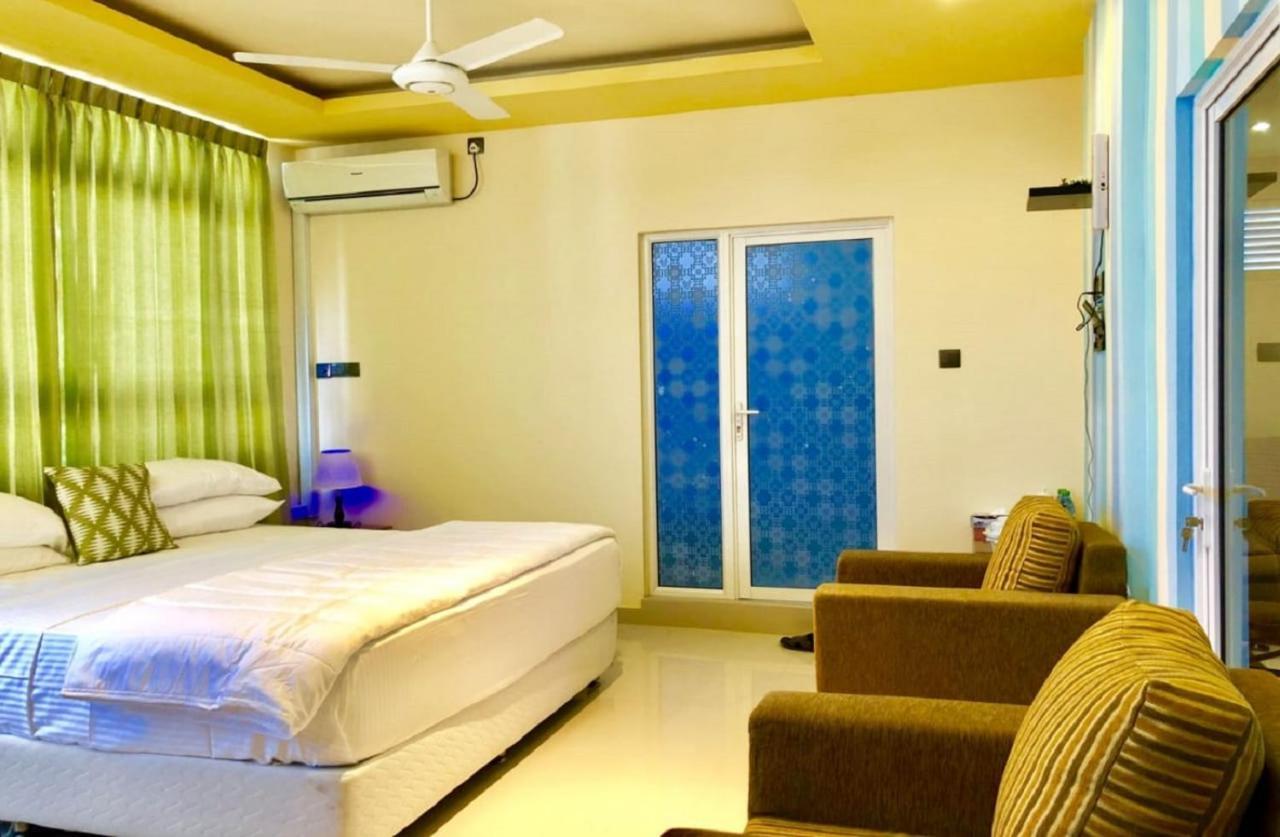 Contento Retreat Hulhumale Esterno foto